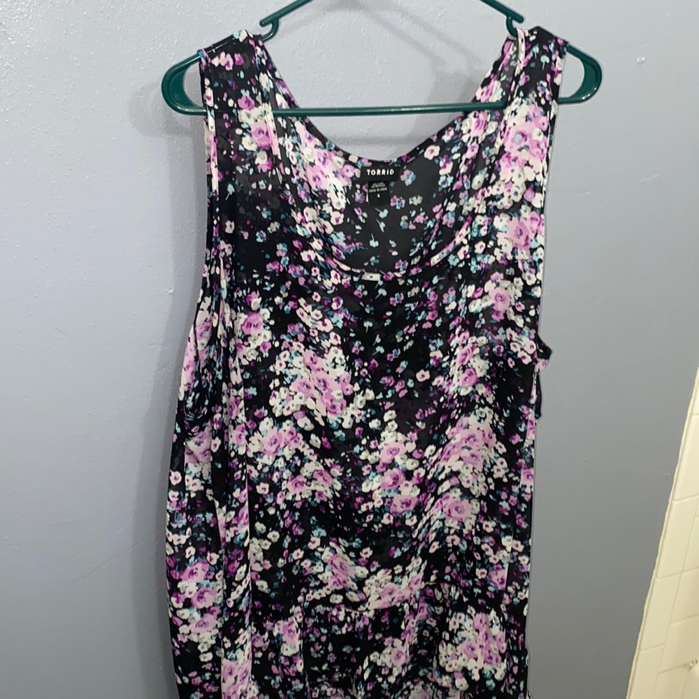 Torrid 4XL black with purple and lavender floral print